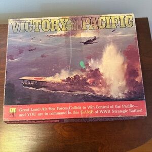 Vintage 1977 Avalon Hill Victory in the Pacific WWII Board Game — Used